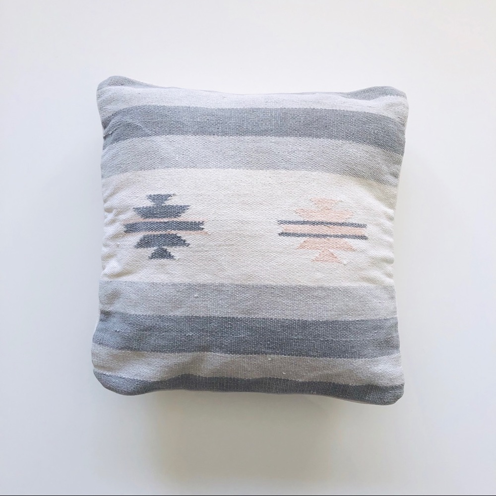 Geometric Navajo Pattern Throw Pillow